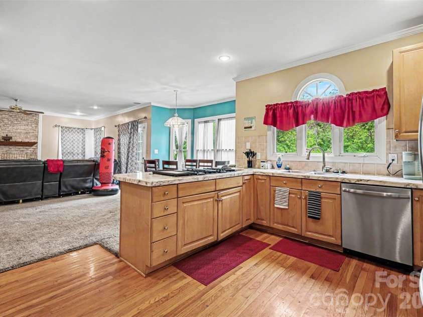 648 Landsdown Court, Fort Mill, SC 29708.  MLS# CAR4372493, YatesRealty ID 23959. 
