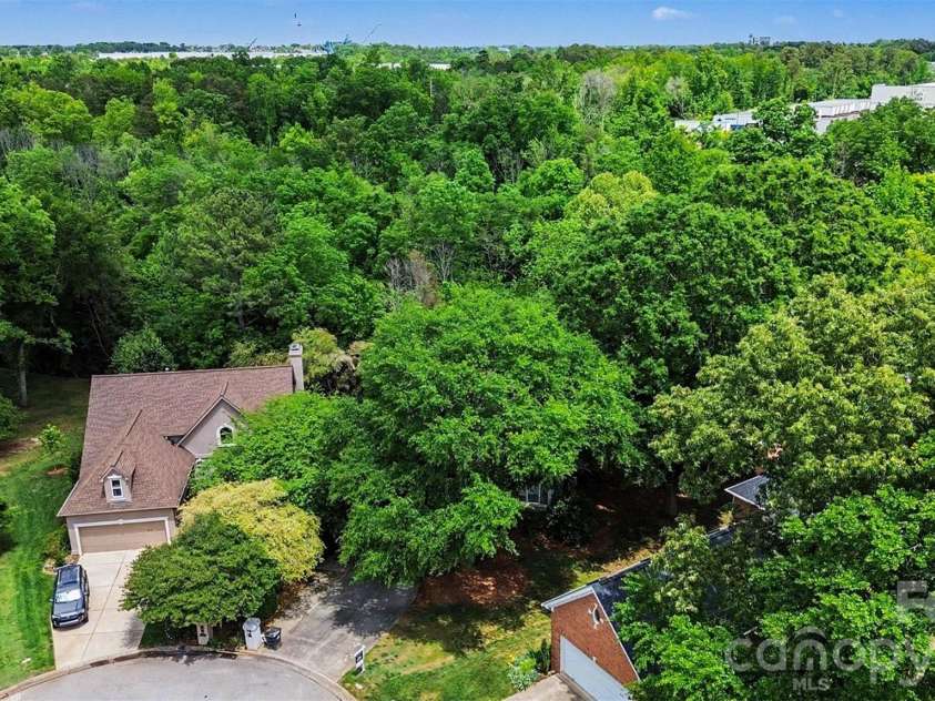 648 Landsdown Court, Fort Mill, SC 29708.  MLS# CAR4372493, YatesRealty ID 23959. 