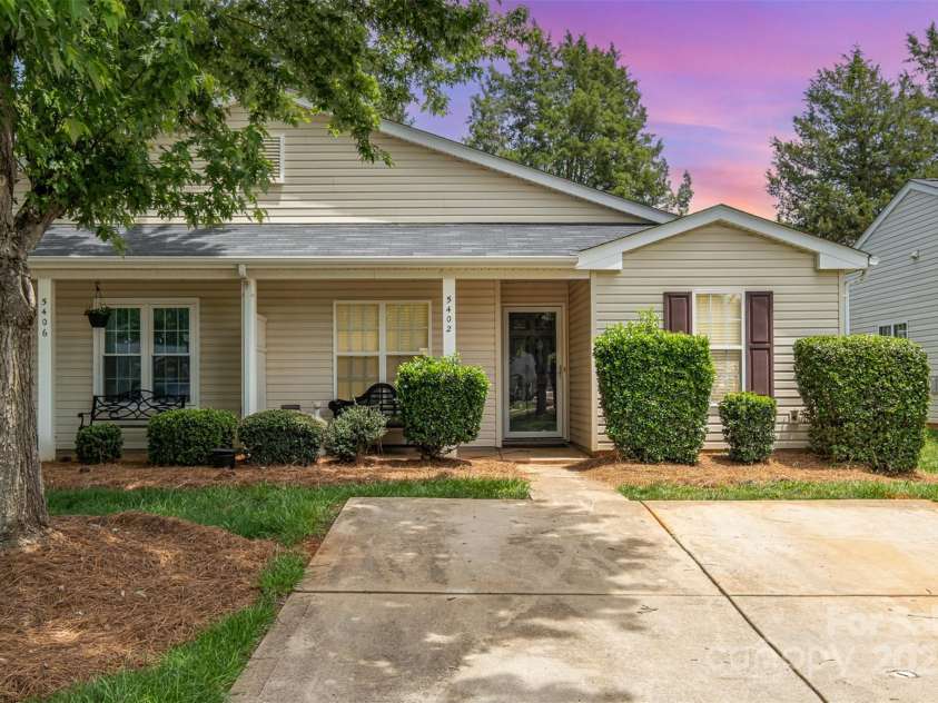 5402 Harris Cove Drive, Charlotte, NC 28269.  MLS# CAR4258318, YatesRealty ID 23960. 