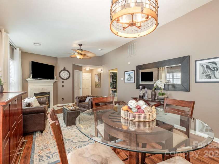 5402 Harris Cove Drive, Charlotte, NC 28269.  MLS# CAR4258318, YatesRealty ID 23960. 