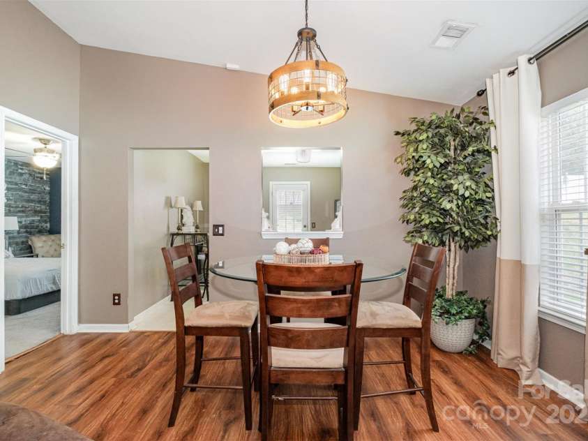 5402 Harris Cove Drive, Charlotte, NC 28269.  MLS# CAR4258318, YatesRealty ID 23960. 