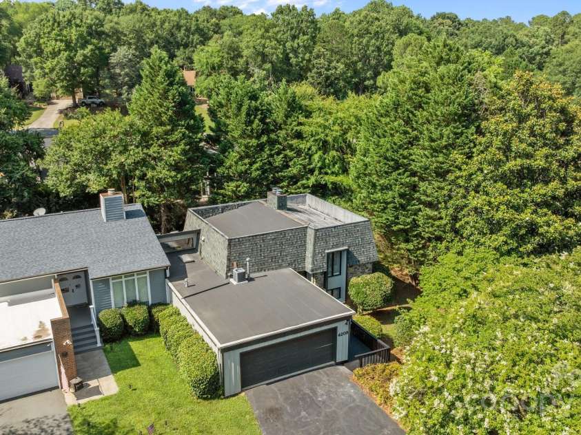 4208 Burning Tree Drive, Charlotte, NC 28277.  MLS# CAR4275268, YatesRealty ID 23961. 