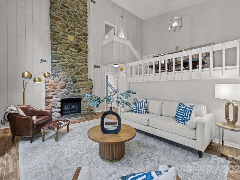 4208 Burning Tree Drive, Charlotte, NC 28277.  MLS# CAR4275268, YatesRealty ID 23961. 