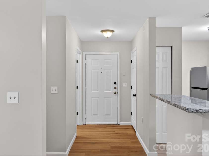 50 Pebble Beach Cove, Bluffton, SC 29910.  MLS# CAR4373983, YatesRealty ID 23961. 