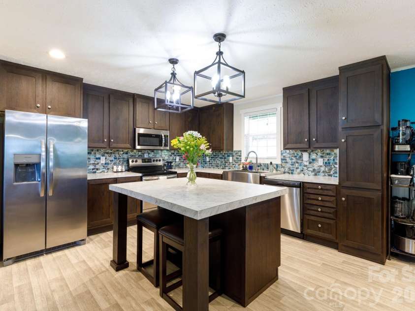 1283 Countryside Drive, Blackstock, SC 29014.  MLS# CAR4383745, YatesRealty ID 23962. 