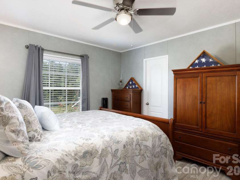 1283 Countryside Drive, Blackstock, SC 29014.  MLS# CAR4383745, YatesRealty ID 23962. 