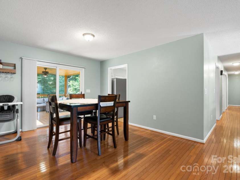13 Fox Ridge Drive, Granite Falls, NC 28630.  MLS# CAR4276822, YatesRealty ID 23962. 