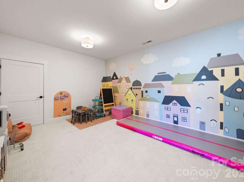 3107 James Plantation Drive, Denver, NC 28037.  MLS# CAR4336244, YatesRealty ID 23963. 