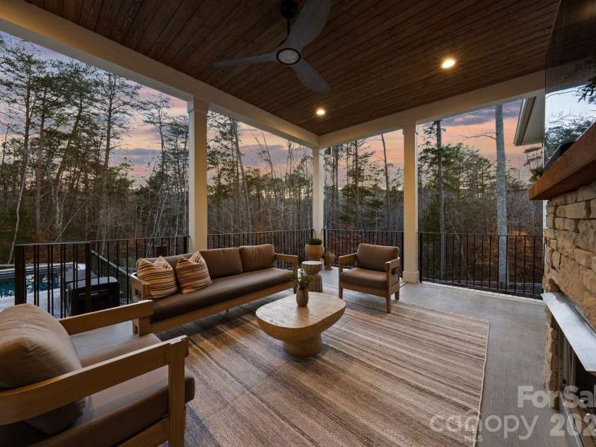 3107 James Plantation Drive, Denver, NC 28037.  MLS# CAR4336244, YatesRealty ID 23963. 
