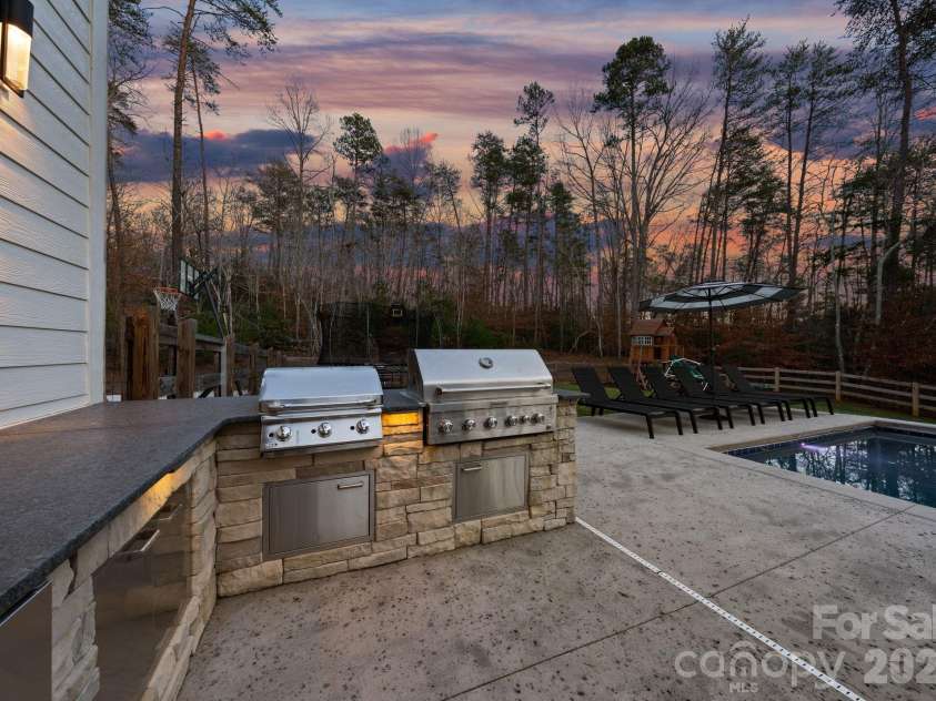 3107 James Plantation Drive, Denver, NC 28037.  MLS# CAR4336244, YatesRealty ID 23963. 