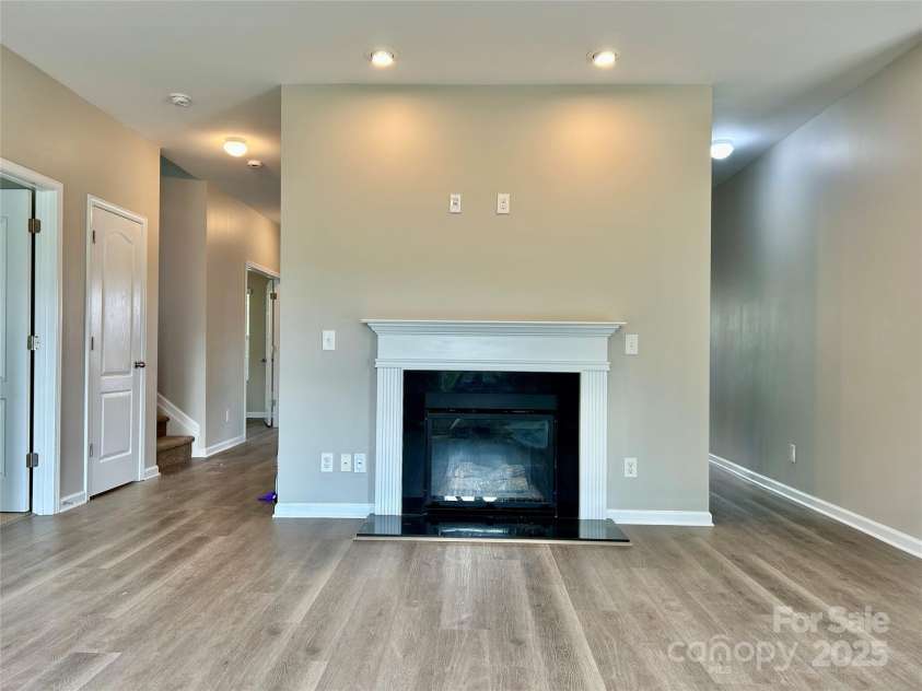15105 Cavanshire Trail, Charlotte, NC 28278.  MLS# CAR4266689, YatesRealty ID 23964. 