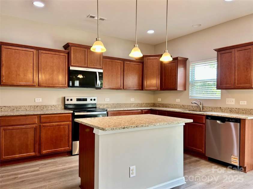 15105 Cavanshire Trail, Charlotte, NC 28278.  MLS# CAR4266689, YatesRealty ID 23964. 