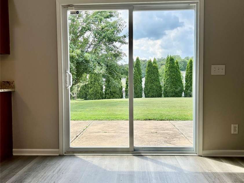 15105 Cavanshire Trail, Charlotte, NC 28278.  MLS# CAR4266689, YatesRealty ID 23964. 