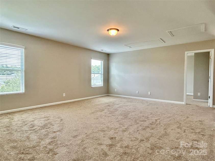 15105 Cavanshire Trail, Charlotte, NC 28278.  MLS# CAR4266689, YatesRealty ID 23964. 