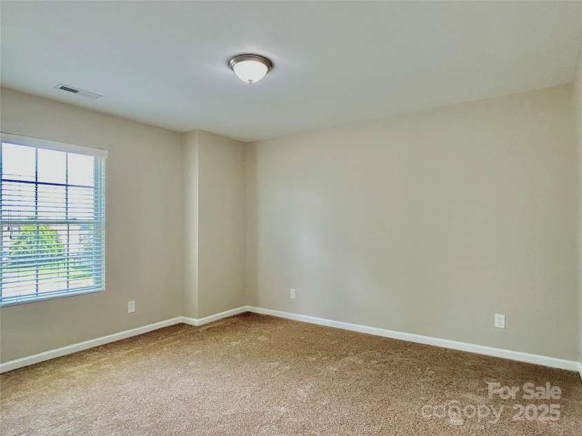 15105 Cavanshire Trail, Charlotte, NC 28278.  MLS# CAR4266689, YatesRealty ID 23964. 