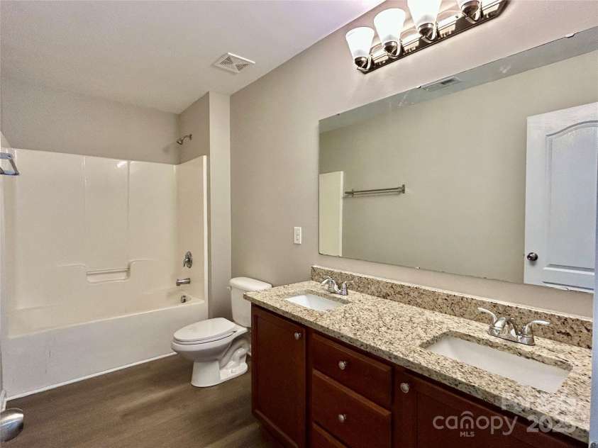 15105 Cavanshire Trail, Charlotte, NC 28278.  MLS# CAR4266689, YatesRealty ID 23964. 