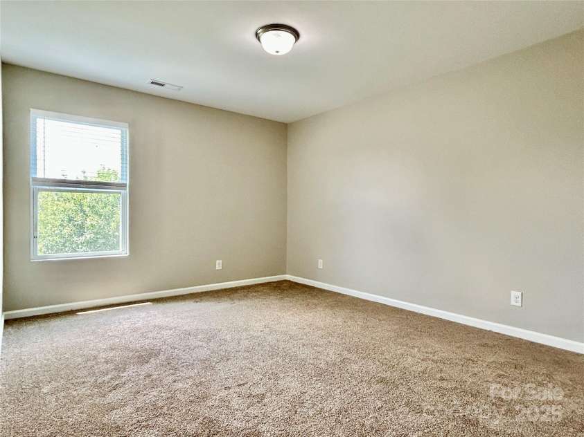 15105 Cavanshire Trail, Charlotte, NC 28278.  MLS# CAR4266689, YatesRealty ID 23964. 