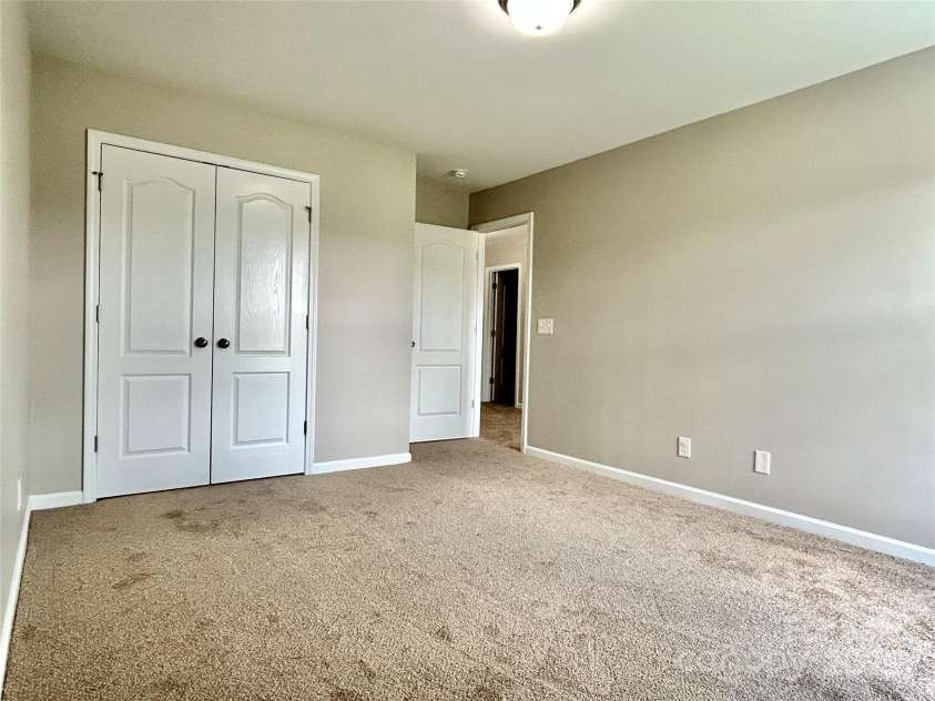 15105 Cavanshire Trail, Charlotte, NC 28278.  MLS# CAR4266689, YatesRealty ID 23964. 