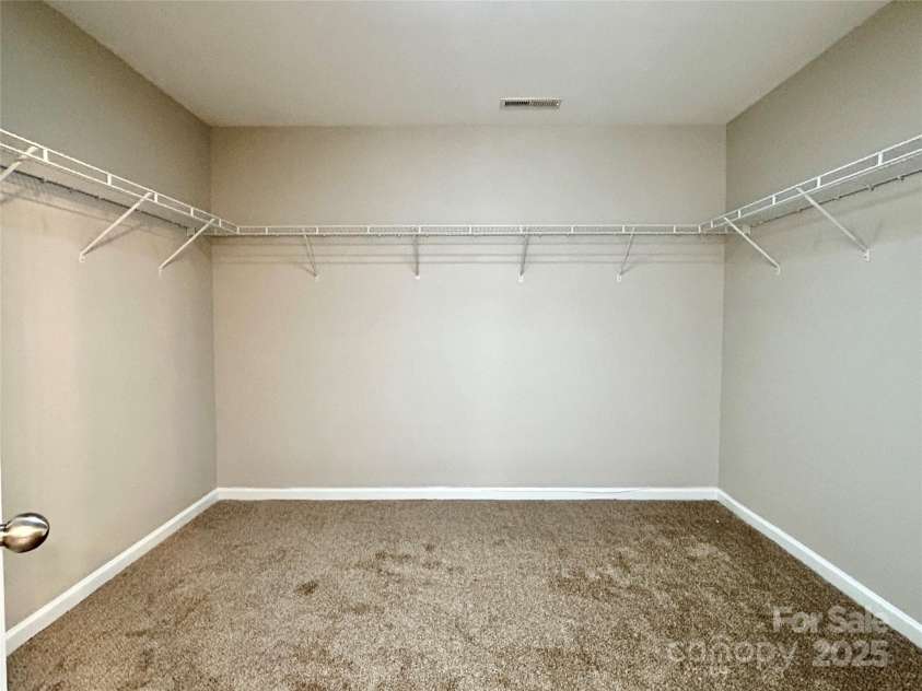 15105 Cavanshire Trail, Charlotte, NC 28278.  MLS# CAR4266689, YatesRealty ID 23964. 