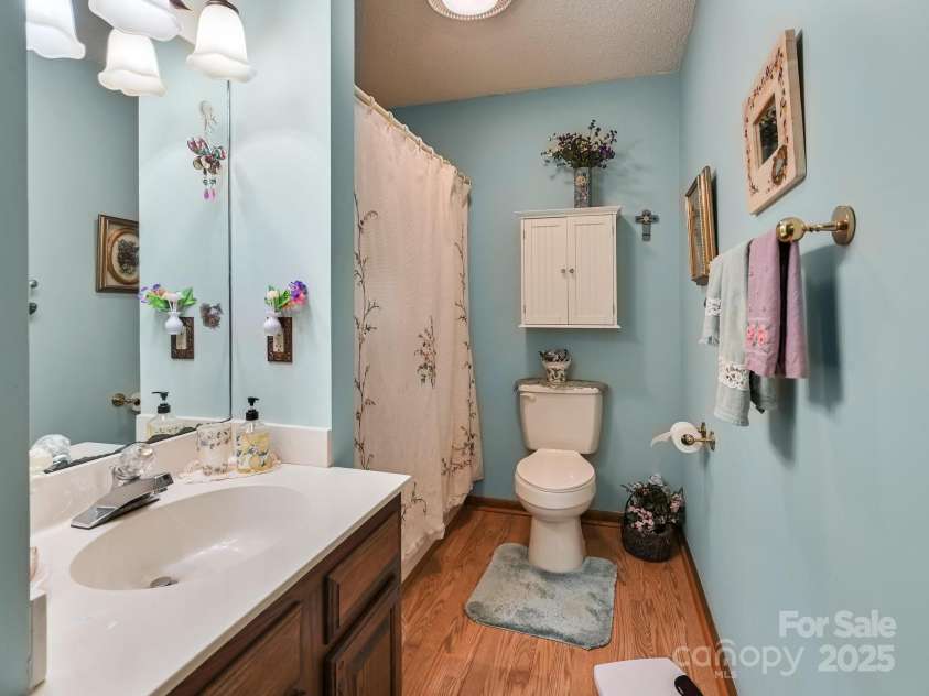306 Woodfield Drive, Asheville, NC 28803.  MLS# CAR4254511, YatesRealty ID 23965. 