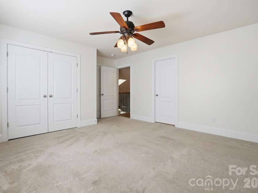 10906 Round Rock Road, Charlotte, NC 28277.  MLS# CAR4303431, YatesRealty ID 23966. 
