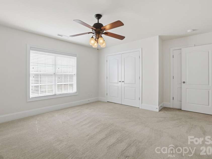 10906 Round Rock Road, Charlotte, NC 28277.  MLS# CAR4303431, YatesRealty ID 23966. 