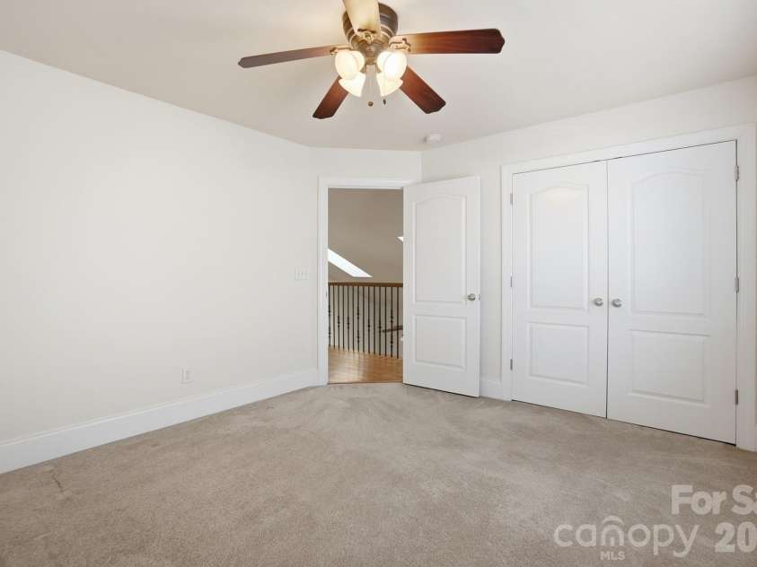 10906 Round Rock Road, Charlotte, NC 28277.  MLS# CAR4303431, YatesRealty ID 23966. 