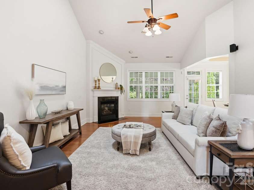 10906 Round Rock Road, Charlotte, NC 28277.  MLS# CAR4303431, YatesRealty ID 23966. 