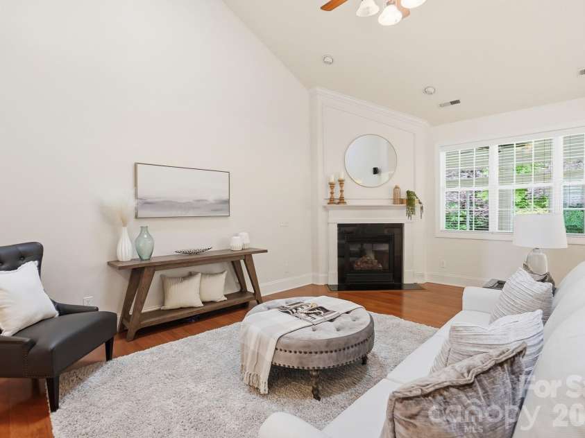 10906 Round Rock Road, Charlotte, NC 28277.  MLS# CAR4303431, YatesRealty ID 23966. 