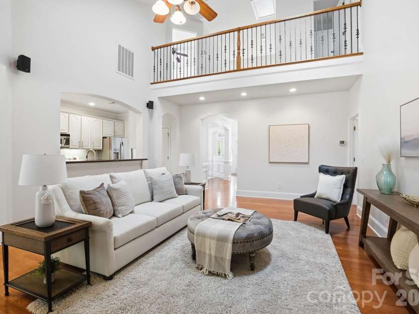 10906 Round Rock Road, Charlotte, NC 28277.  MLS# CAR4303431, YatesRealty ID 23966. 