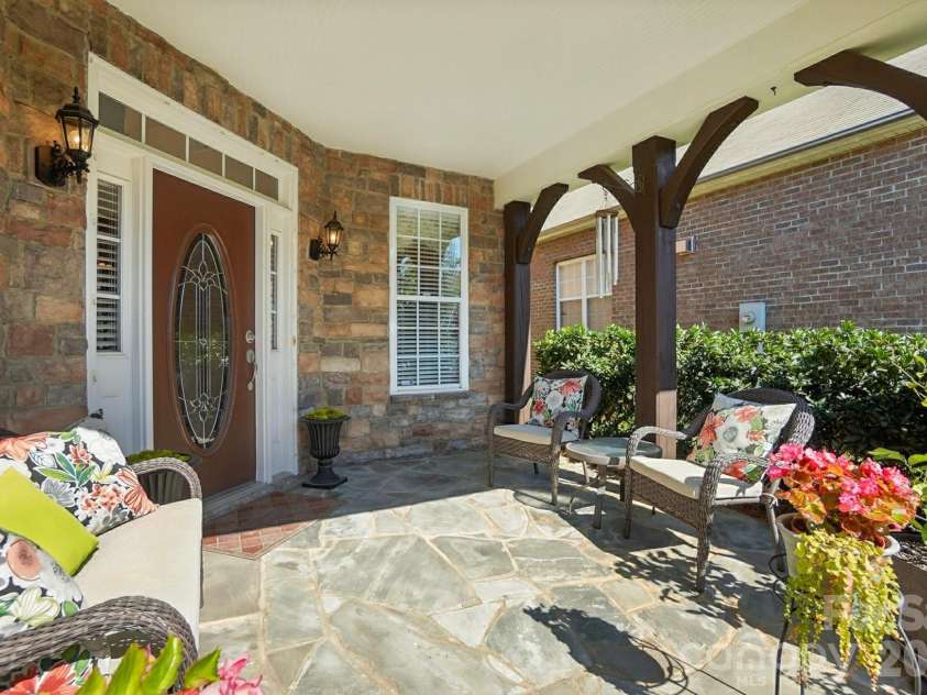 10906 Round Rock Road, Charlotte, NC 28277.  MLS# CAR4303431, YatesRealty ID 23966. 