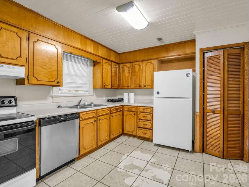 271 Old Ballpark Road, Forest City, NC 28043.  MLS# CAR4380351, YatesRealty ID 23969. 