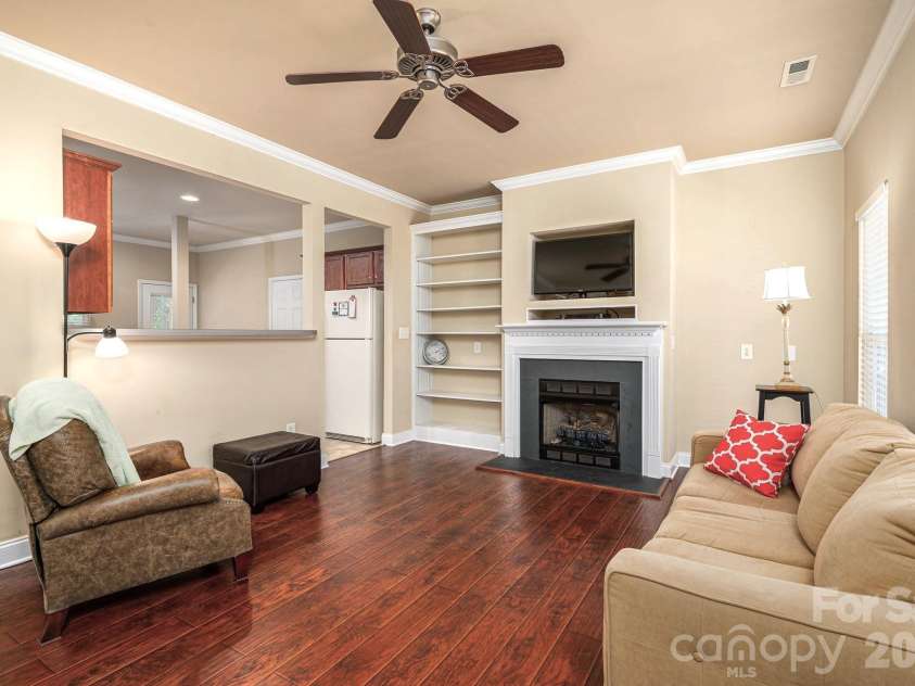 7212 Pinfeather Circle, Cramerton, NC 28032.  MLS# CAR4382915, YatesRealty ID 23975. 