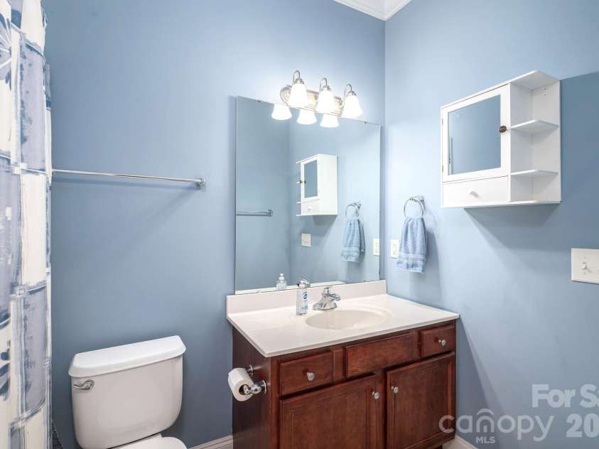7212 Pinfeather Circle, Cramerton, NC 28032.  MLS# CAR4382915, YatesRealty ID 23975. 