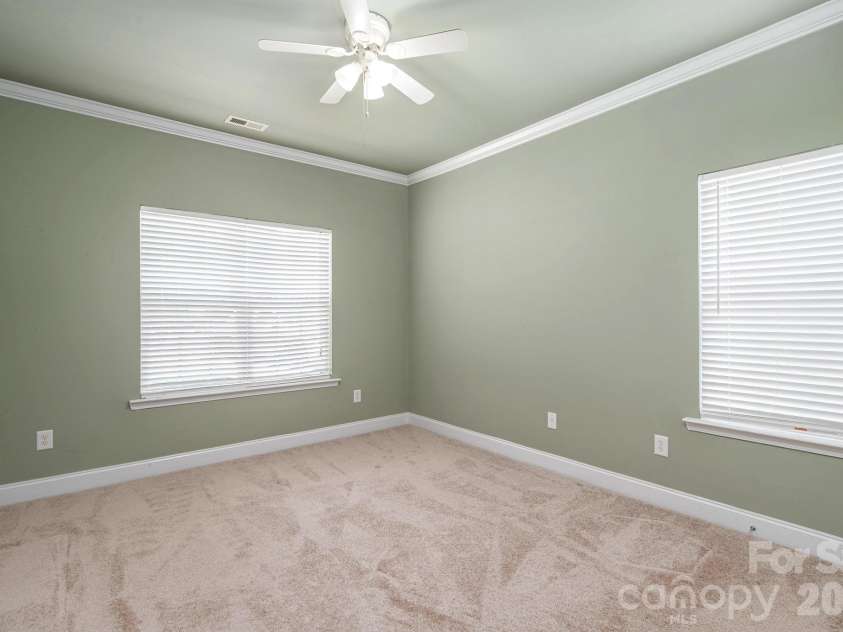7212 Pinfeather Circle, Cramerton, NC 28032.  MLS# CAR4382915, YatesRealty ID 23975. 