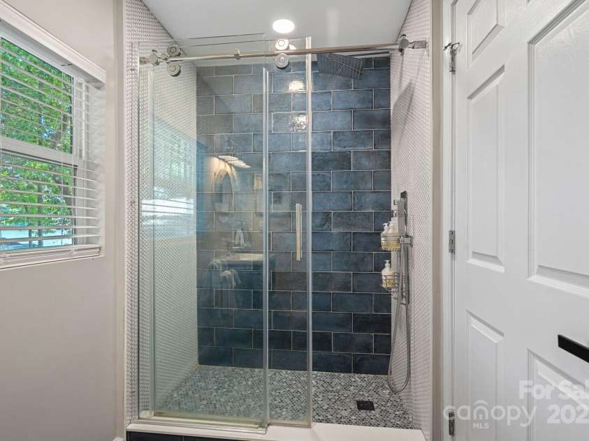 849 Kemp Road, Mooresville, NC 28117.  MLS# CAR4274065, YatesRealty ID 23975. 2nd Living Quarters - Primary Bathroom
