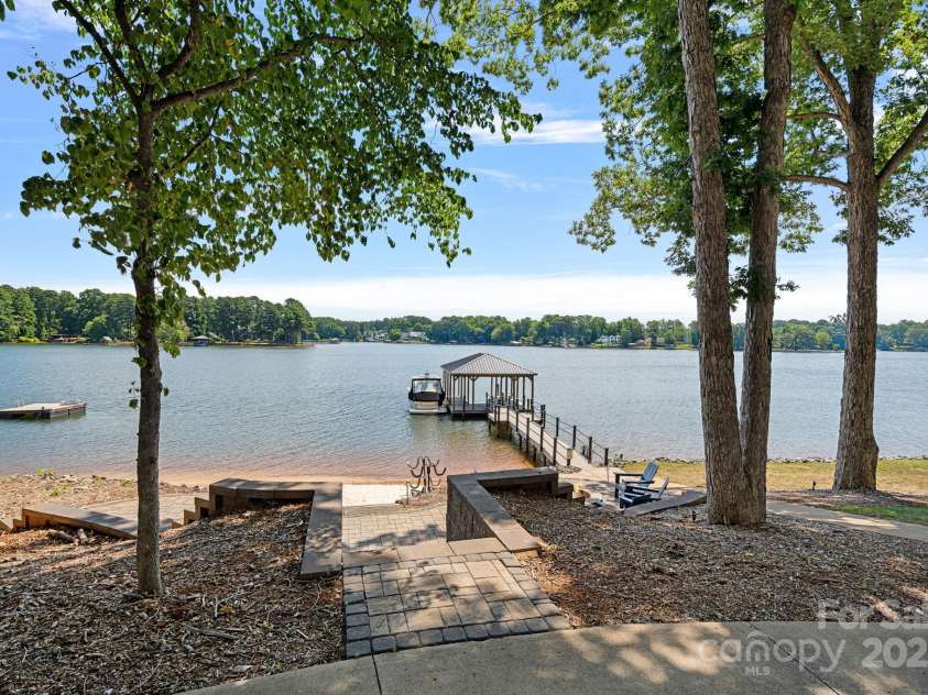 849 Kemp Road, Mooresville, NC 28117.  MLS# CAR4274065, YatesRealty ID 23975. 