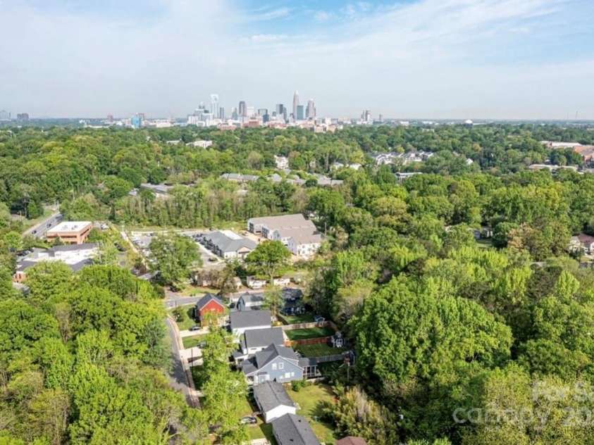 608 16th Street, Charlotte, NC 28206.  MLS# CAR4278207, YatesRealty ID 23976. 