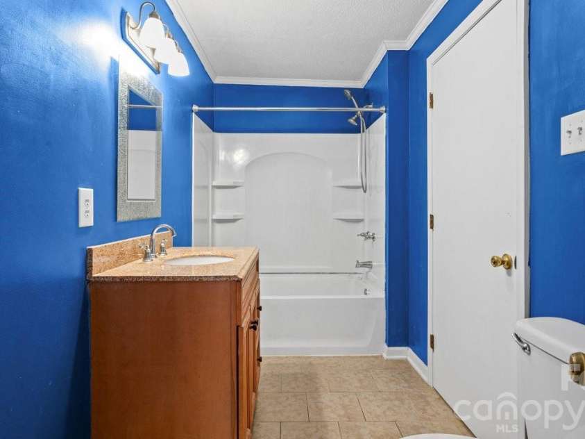 110 Globe Street, Mount Holly, NC 28120.  MLS# CAR4384088, YatesRealty ID 23977. 