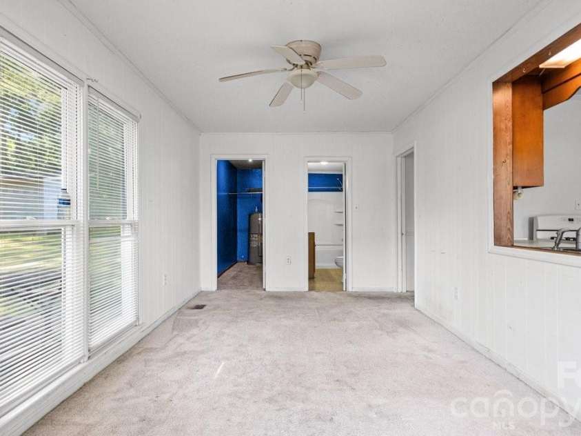110 Globe Street, Mount Holly, NC 28120.  MLS# CAR4384088, YatesRealty ID 23977. 