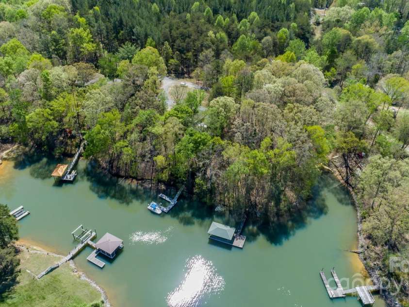 179 Abington Lane, Troutman, NC 28166.  MLS# CAR4244588, YatesRealty ID 23977. 