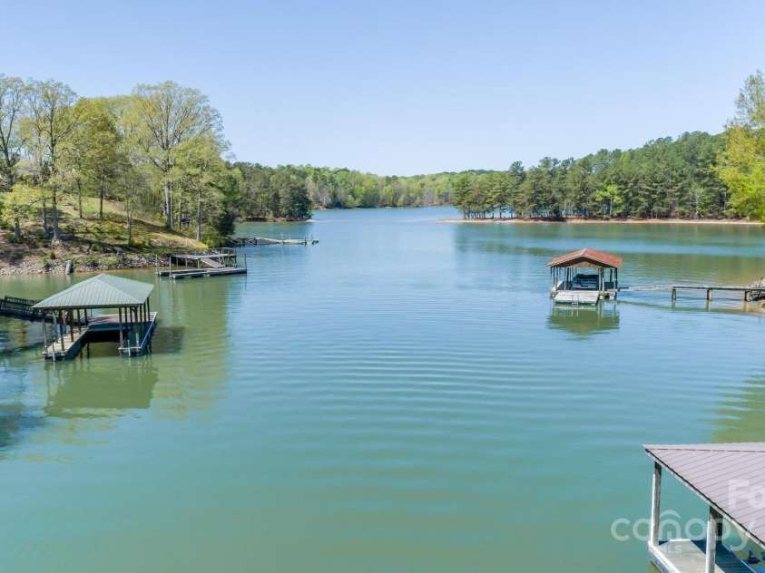 179 Abington Lane, Troutman, NC 28166.  MLS# CAR4244588, YatesRealty ID 23977. 