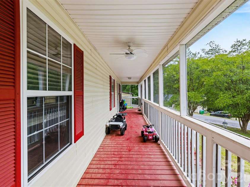 251 Rankin Road, Belmont, NC 28101.  MLS# CAR4373548, YatesRealty ID 23978. 