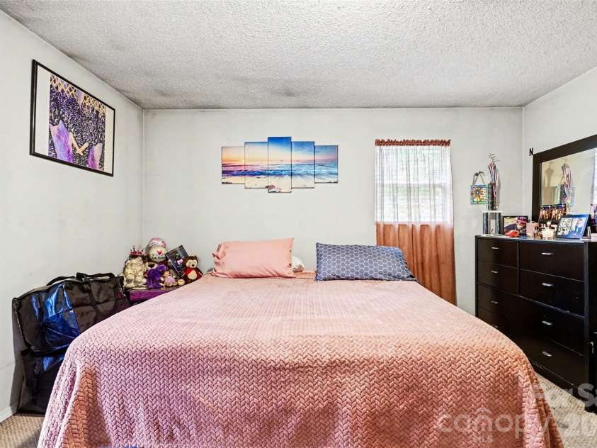 251 Rankin Road, Belmont, NC 28101.  MLS# CAR4373548, YatesRealty ID 23978. 