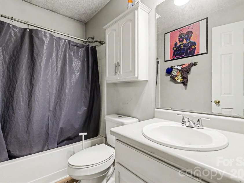 251 Rankin Road, Belmont, NC 28101.  MLS# CAR4373548, YatesRealty ID 23978. 