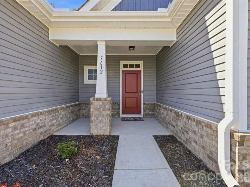7612 Tanglewood Way, Denver, NC 28037.  MLS# CAR4375129, YatesRealty ID 23979. 