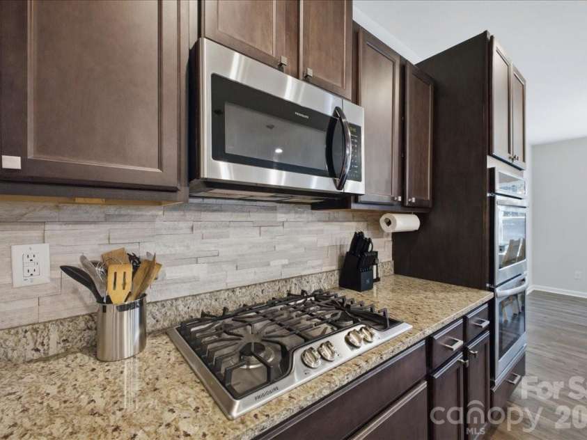 7612 Tanglewood Way, Denver, NC 28037.  MLS# CAR4375129, YatesRealty ID 23979. 