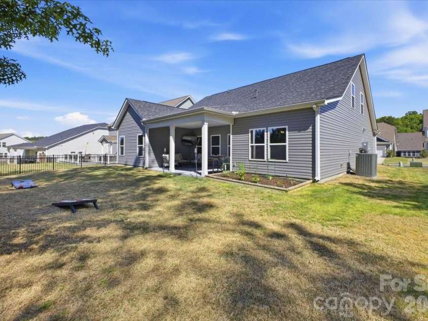 7612 Tanglewood Way, Denver, NC 28037.  MLS# CAR4375129, YatesRealty ID 23979. 