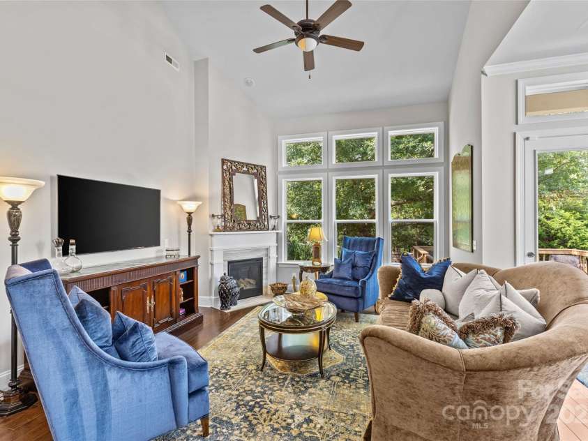 9750 Briarwick Lane, Charlotte, NC 28277.  MLS# CAR4258186, YatesRealty ID 23979. 