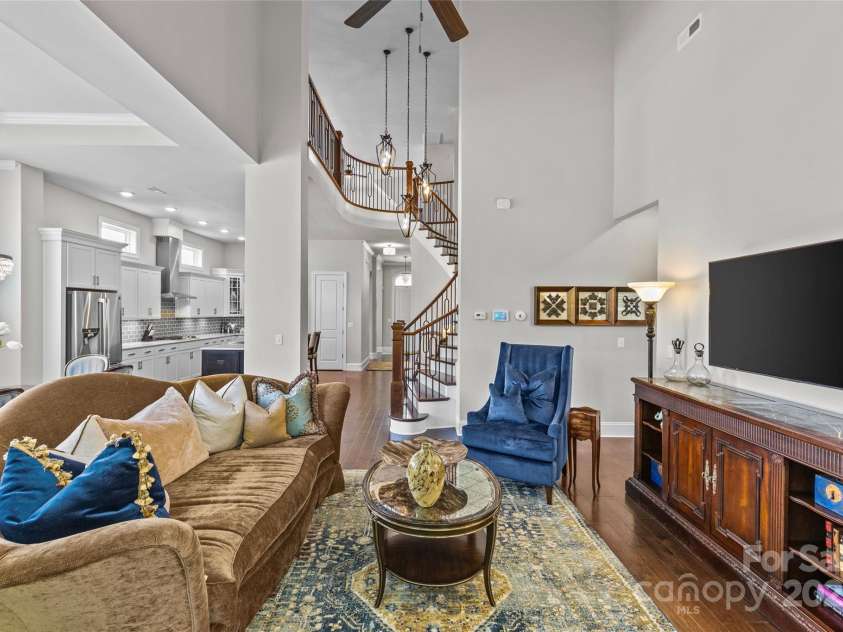 9750 Briarwick Lane, Charlotte, NC 28277.  MLS# CAR4258186, YatesRealty ID 23979. 